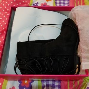 CELESTE LACE UP FLAT BOOT/NEW IN BOX!!